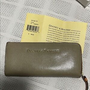 Dooney & Bourke Taupe Textured Wallet